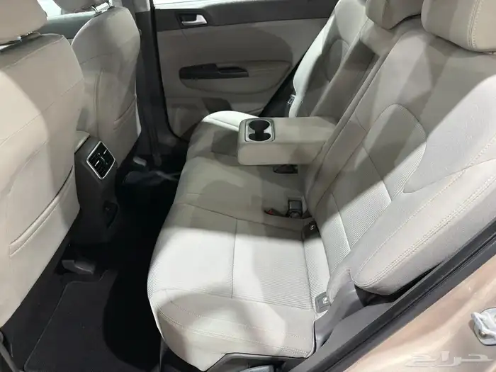 سبورتاج 2017 فل بنزين 12