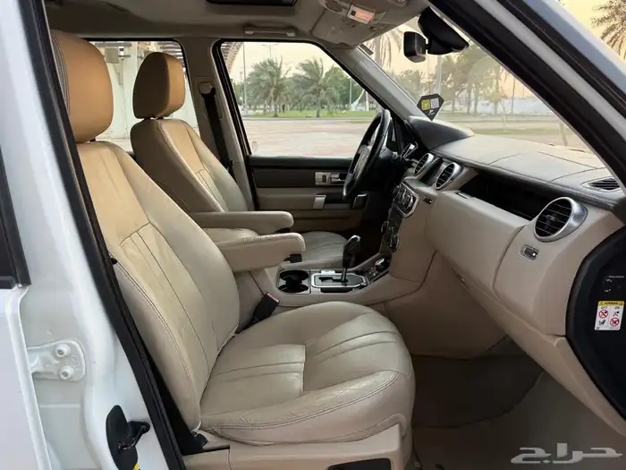 لاند روفر ديسكفري 2013Land Rover Discovery 24