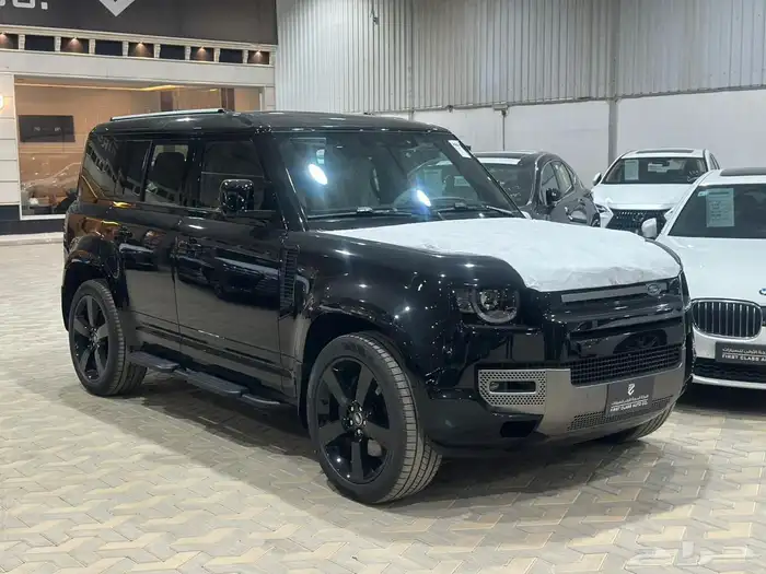 لاند روفر ديفيندر HSE 2025 0