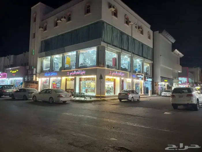محل با القنفذة سوق الهنيدي بركن ثلاث دورعلى شارعين تجاريين ن 0