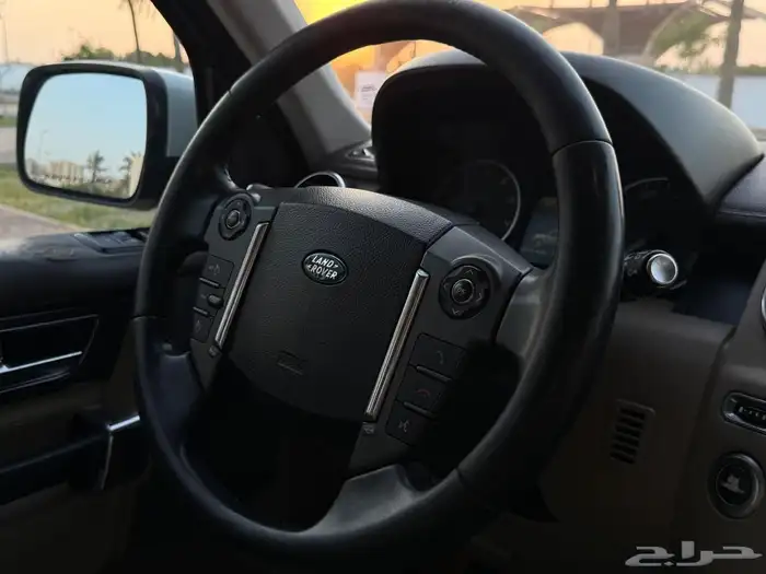 لاند روفر ديسكفري 2013Land Rover Discovery 23