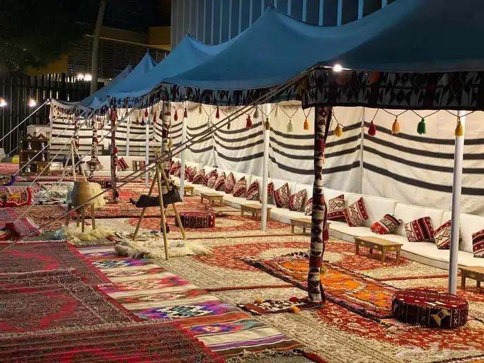 تاجير خيام بيوت شعر خيام اوروبي وكراسي كنب جلست دفايات 0