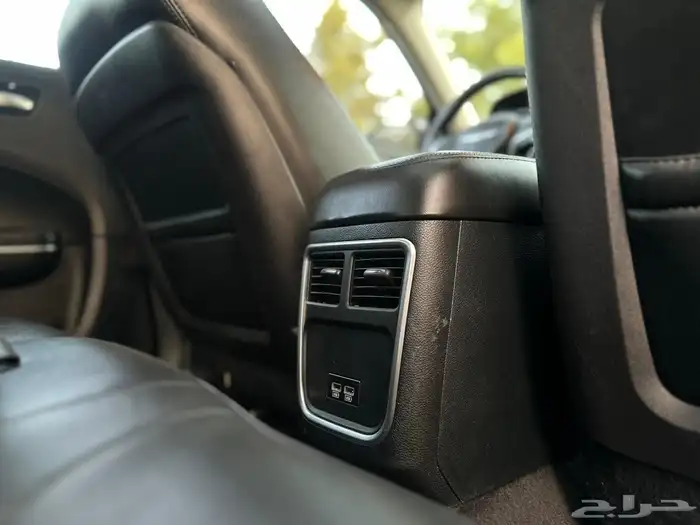 كرايزلر C300 2015 ( بحالة ممتازة V6 ) 23