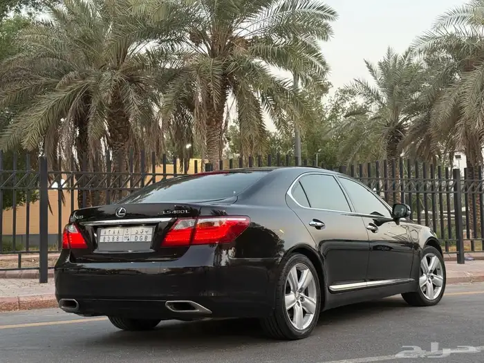 لكزس LS460L 2011 ( بحالة الوكالة ) 23