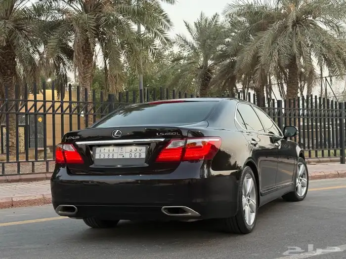 لكزس LS460L 2011 ( بحالة الوكالة ) 17