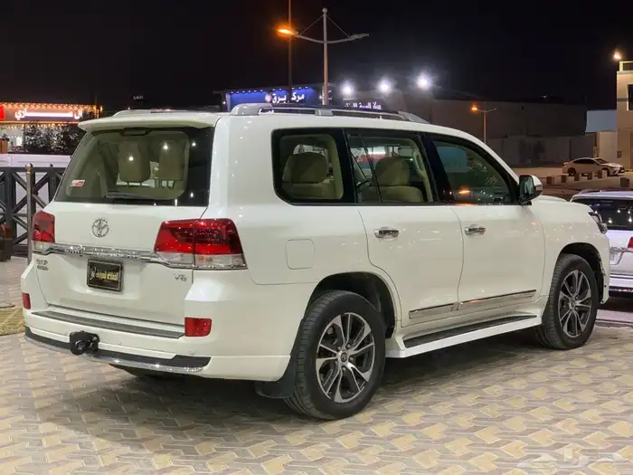 تورنق لاندكروزر ديزل مديل 2020 2