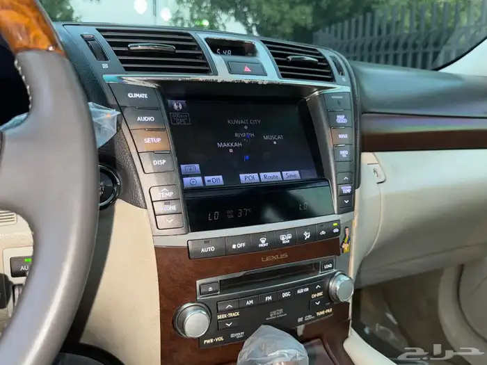 لكزس LS460L 2011 ( بحالة الوكالة ) 47