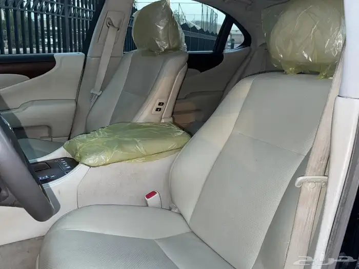 لكزس LS460L 2011 ( بحالة الوكالة ) 41