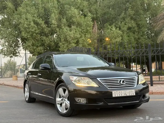 لكزس LS460L 2011 ( بحالة الوكالة ) 10