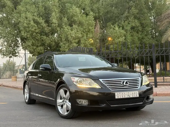 لكزس LS460L 2011 ( بحالة الوكالة ) 11