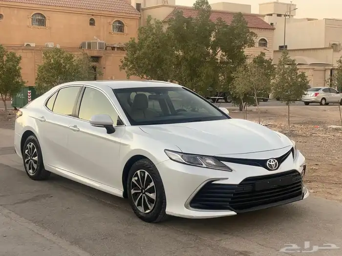 تايوتا كامري 2021 ستاندر 0