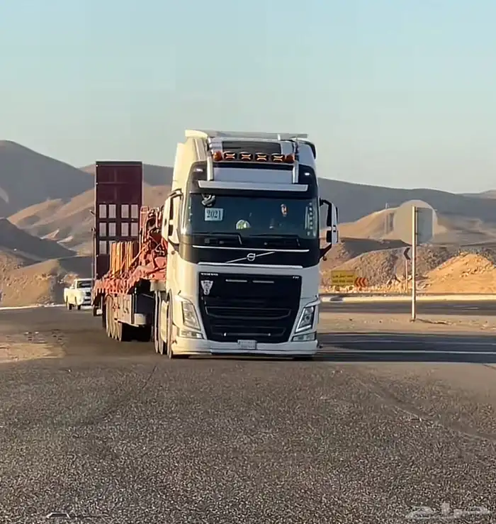 لوبد لوابد ايجار ونقل المعدات الثقيلة 0