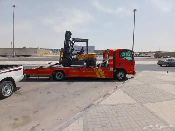 تاجير رافعات شوكيه فوركلفت 0