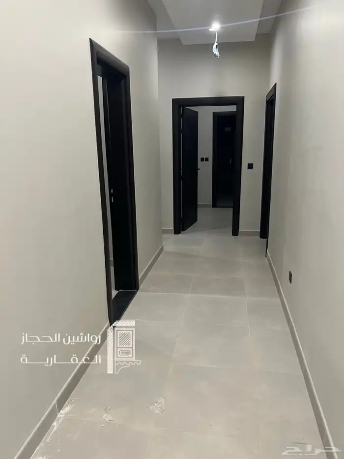 شقة فاخرة-حي الرمال-مخطط البابطين 5