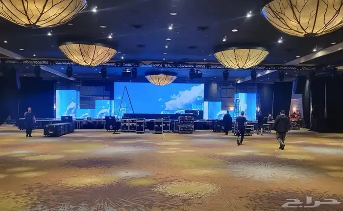 تأجير الشاشات الرقمية والإضاءة للمعارض والمؤتمرات والمناسبا 1