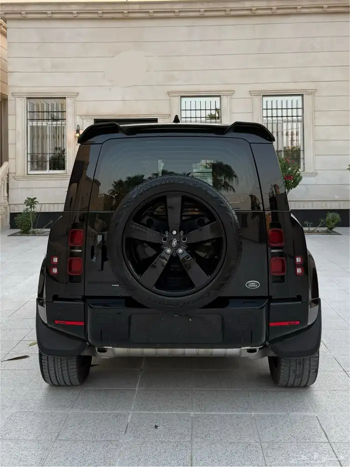 ديفندر HSE 2022 3