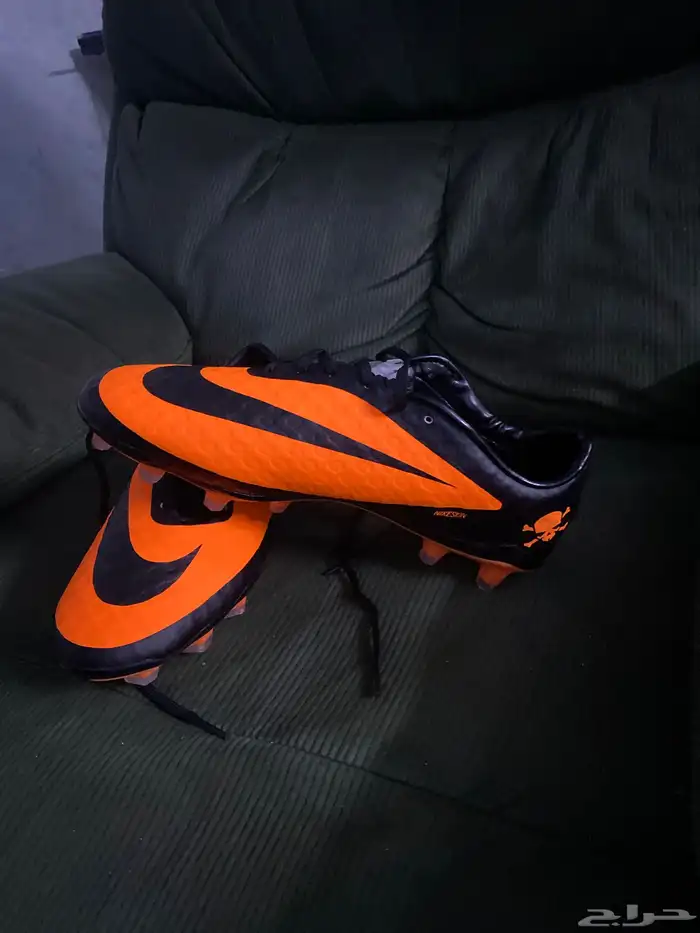 بوت نيمار سبب البيع مقاسي 42 وطلبت 41 وطلع مو مقاسي 0