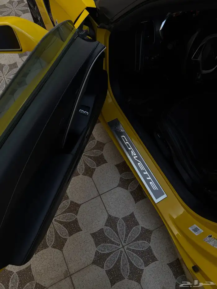 للبيع corvette c7 z51 3lt 2014 51