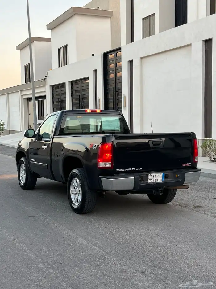 جمس سييرا 2013 Z71 - فل دبل ( اسود ) 1