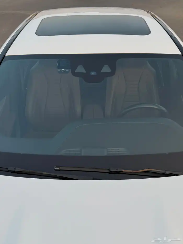 مرسيدس E250 فل كامل فتحه 2021 بحالة الوكاله للبيع 10