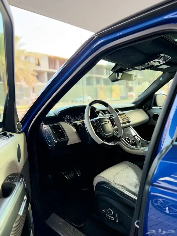 رنج روفر SVR 9