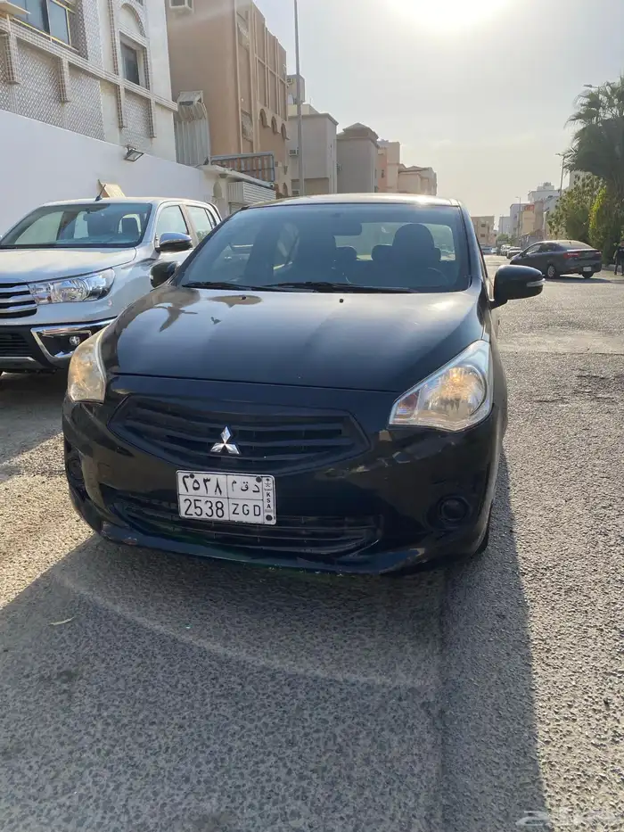 سيارة متسوبيشي اتراج 2020 مستخدم للبيع 0