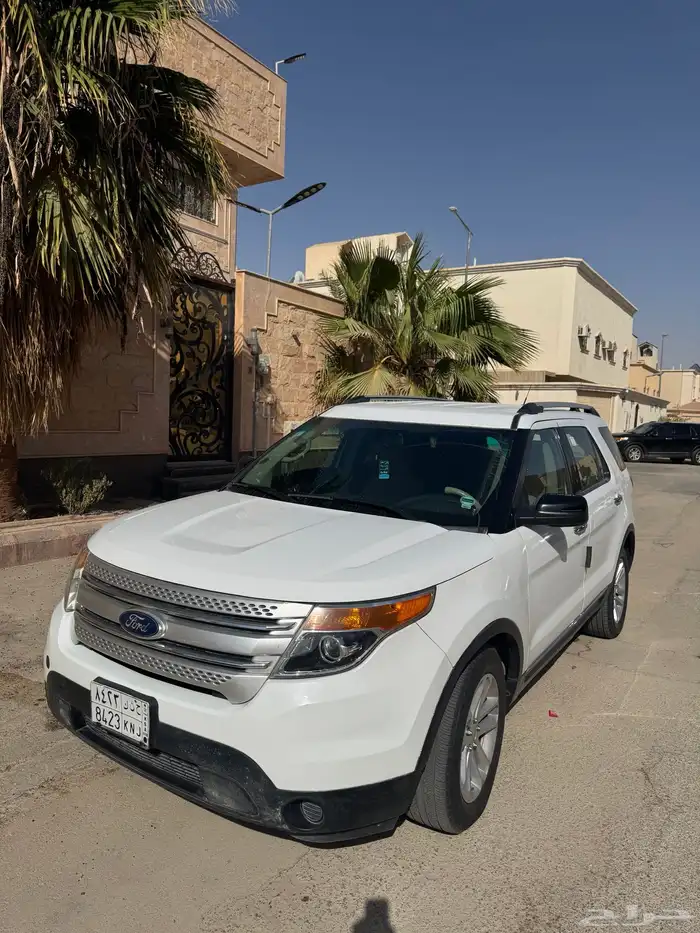 فورد اكسبلورر ستاندرد standard 2015 1