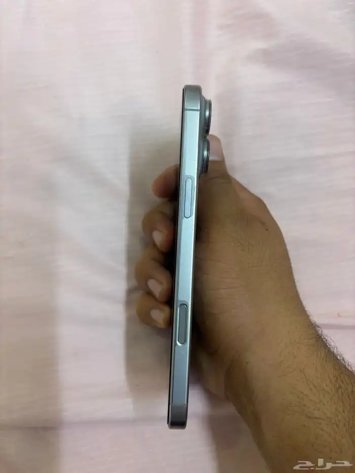 ايفون 16 برو ماكس 4