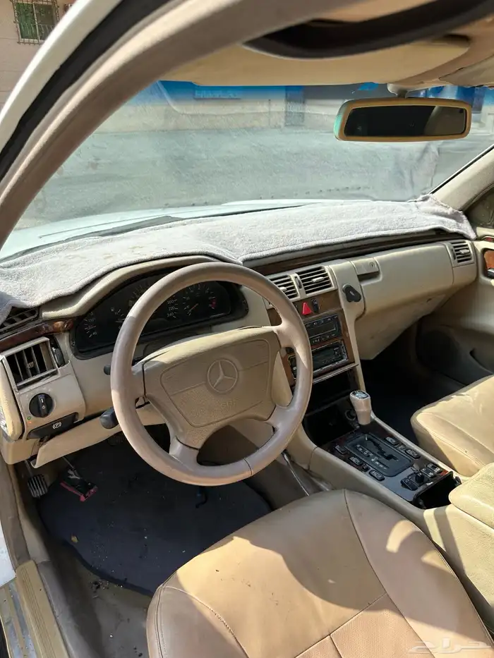 للبيع مرسيدس E240 تشليح 6