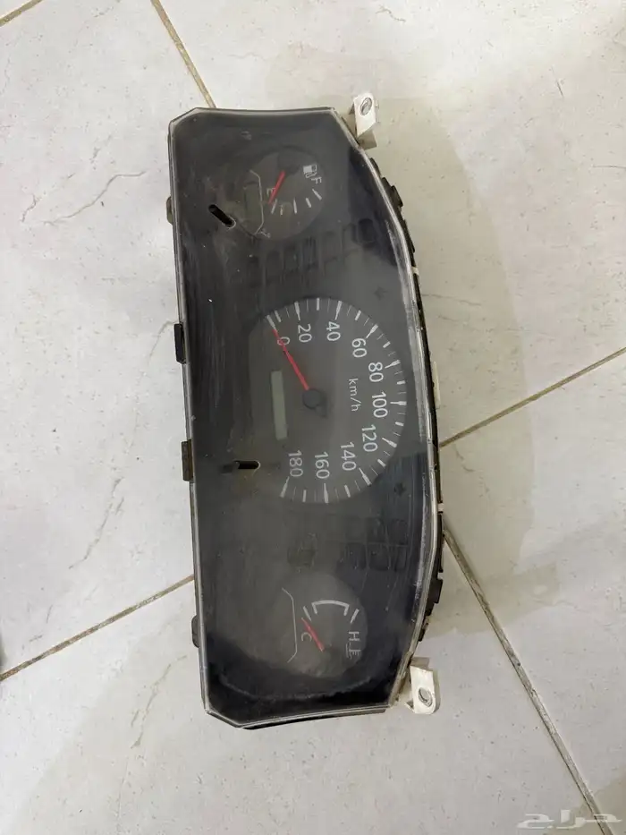 للبيع قطع ددسن جميع اسعار القطع مكتوبه تحت 17