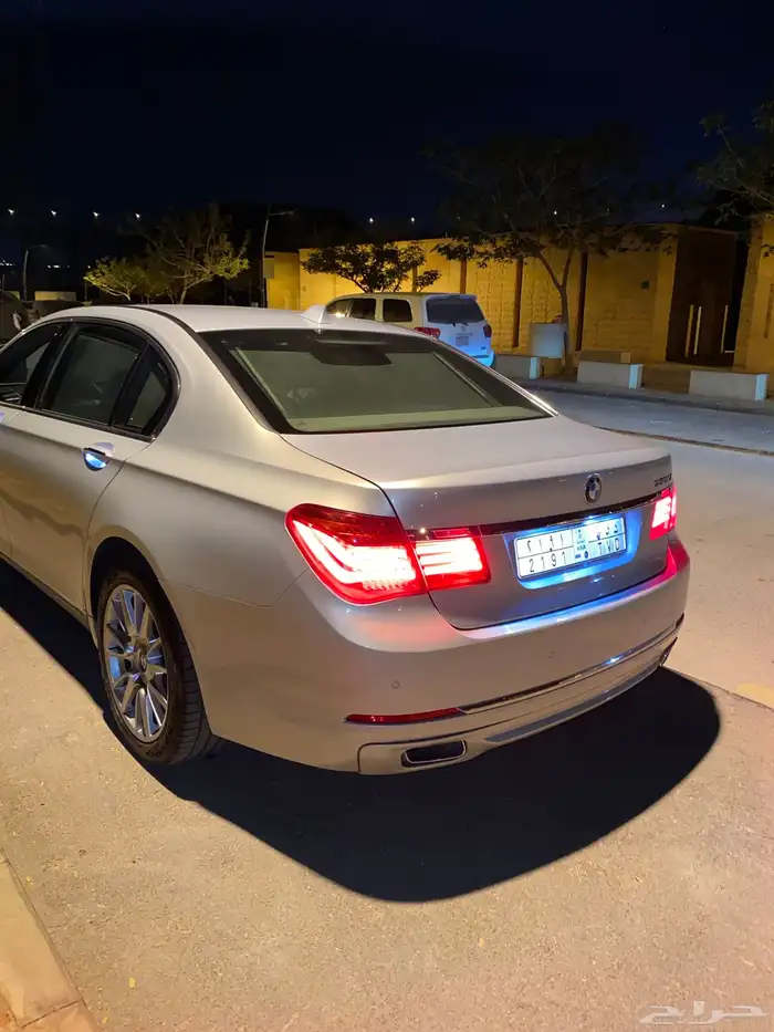 بي أم 740 2013 0