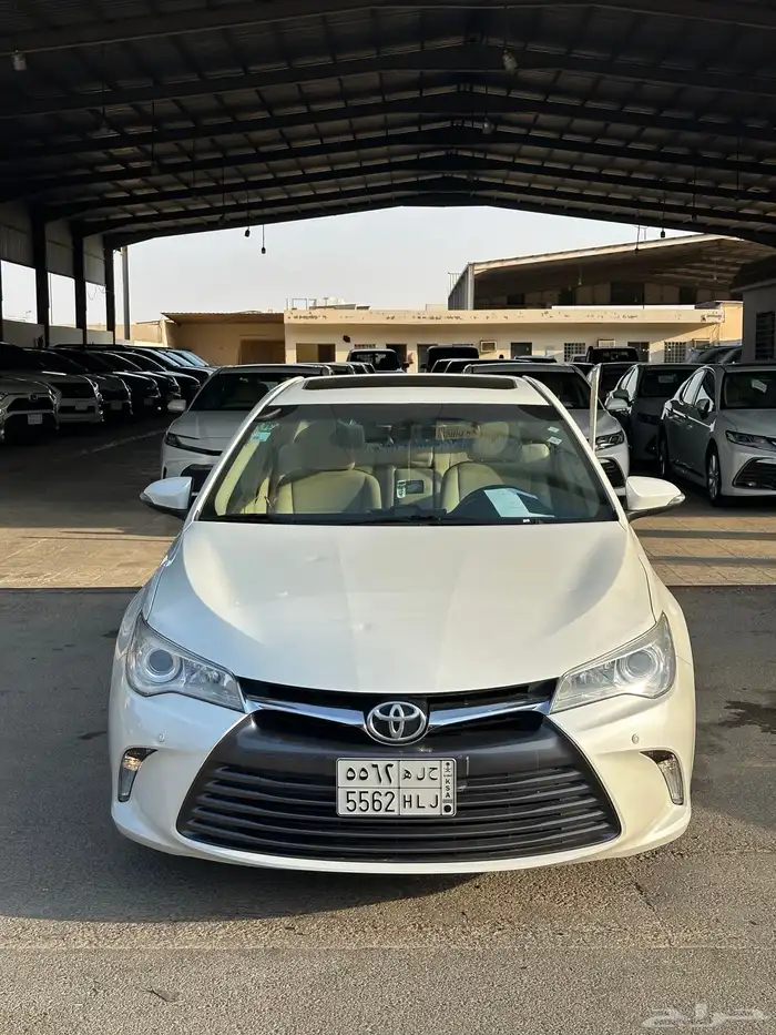 تويوتا كامري 2016 1