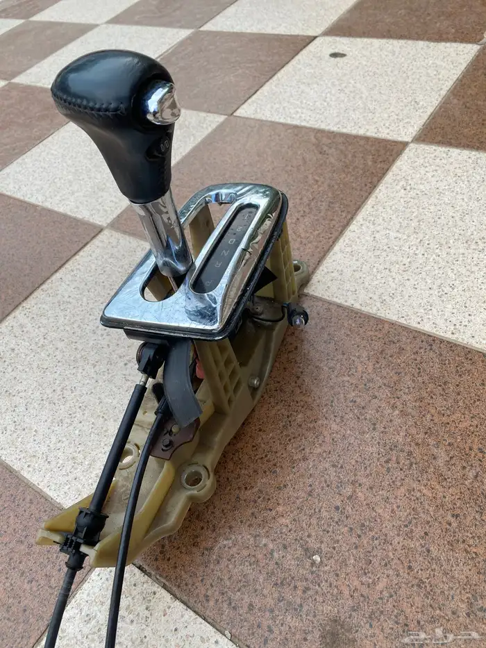 قير ارضي فورد يركب علا جميع الفوردات 0