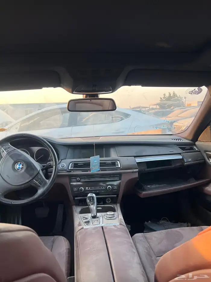 تشليح قطع غيار BMW 2009 6