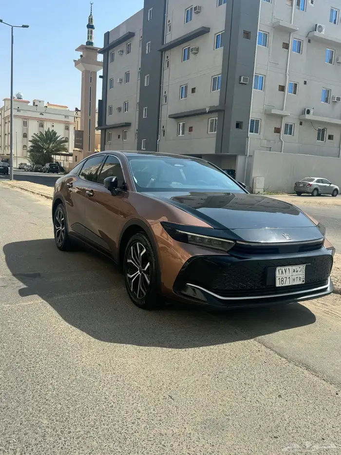 توتوتا كراون 2023 0