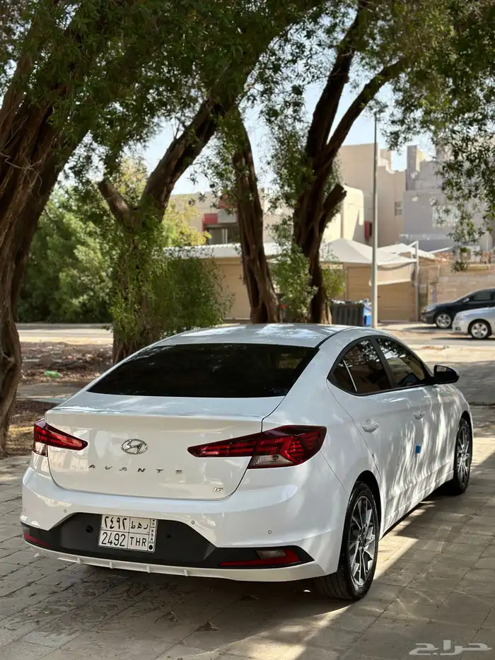 اللنترا وارد كوريا بنزين 2020 9