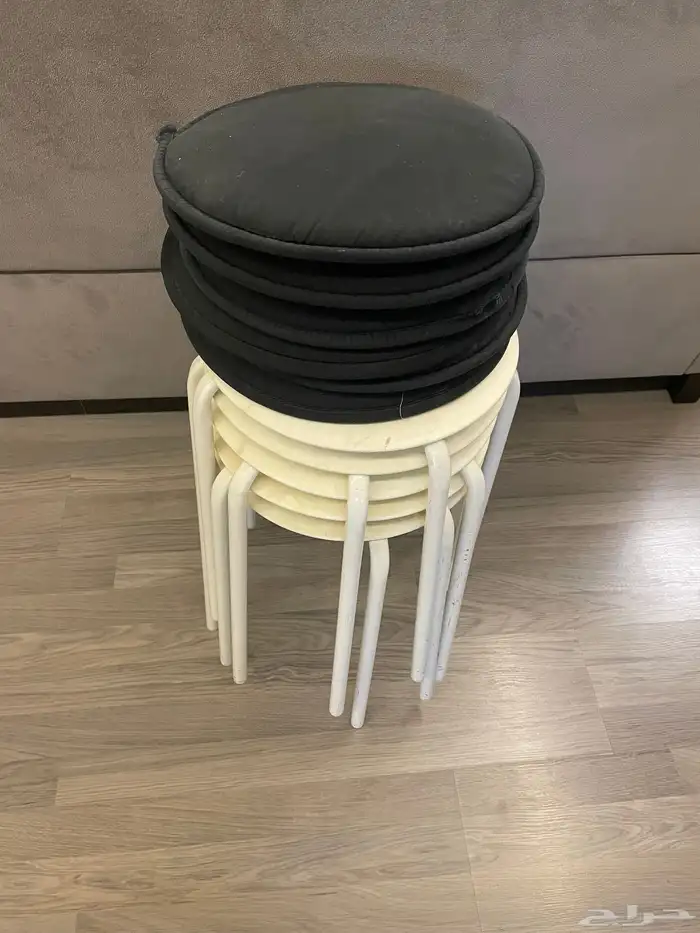 مقاعد 0