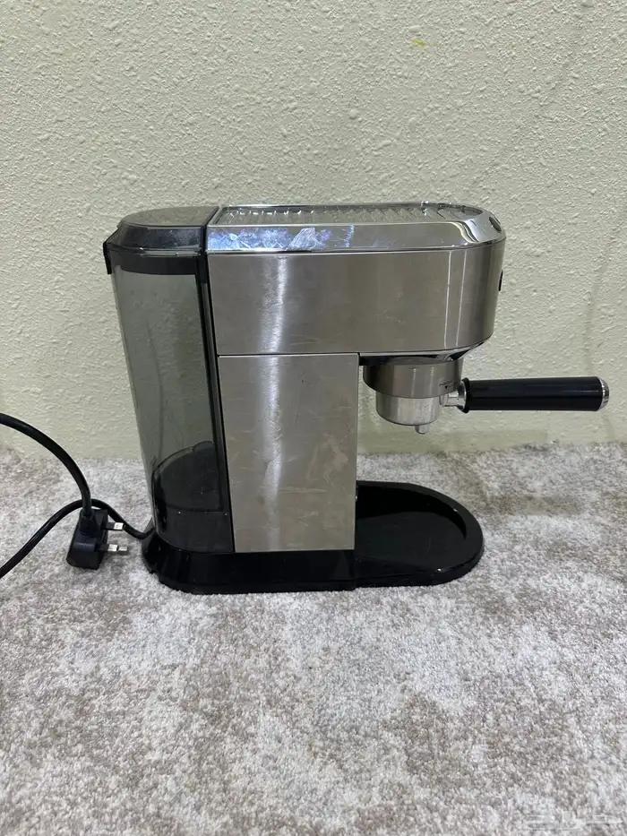 ماكينة تحضير الإسبريسو والكابتشينو ديلونجي ديديكا EC685. 3