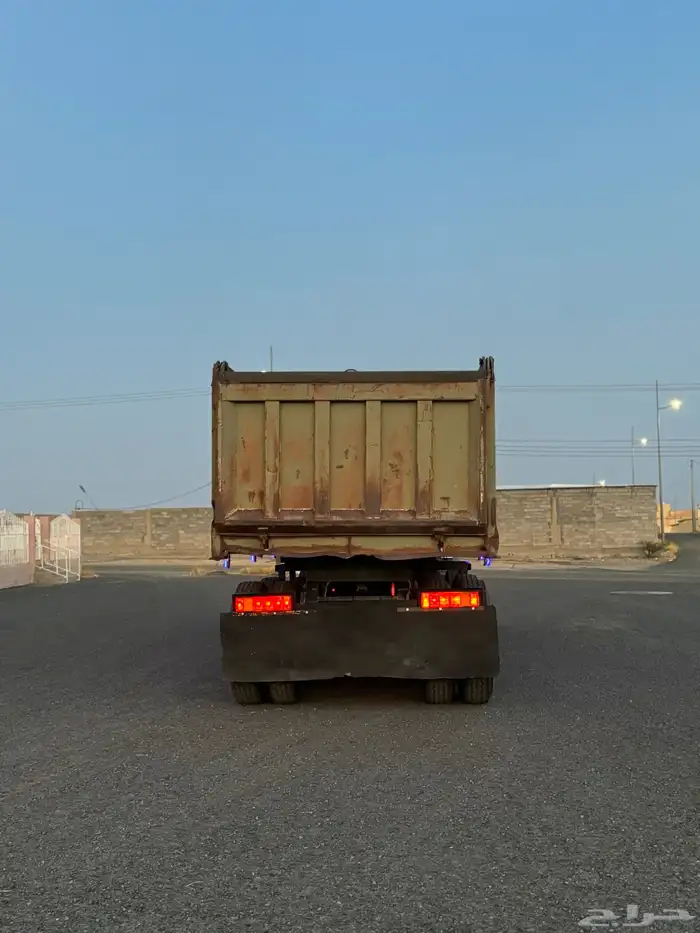 صندوق قلاب مقاس 22 مزود ماصورتين 2