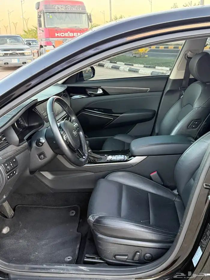 كيا K7 2020 نص فل بطاقة جمركية 8