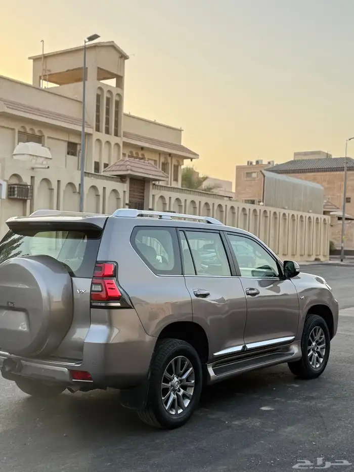 برادو 2020 VX 2