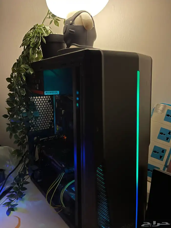 للبيع بي سي قيمنق 0