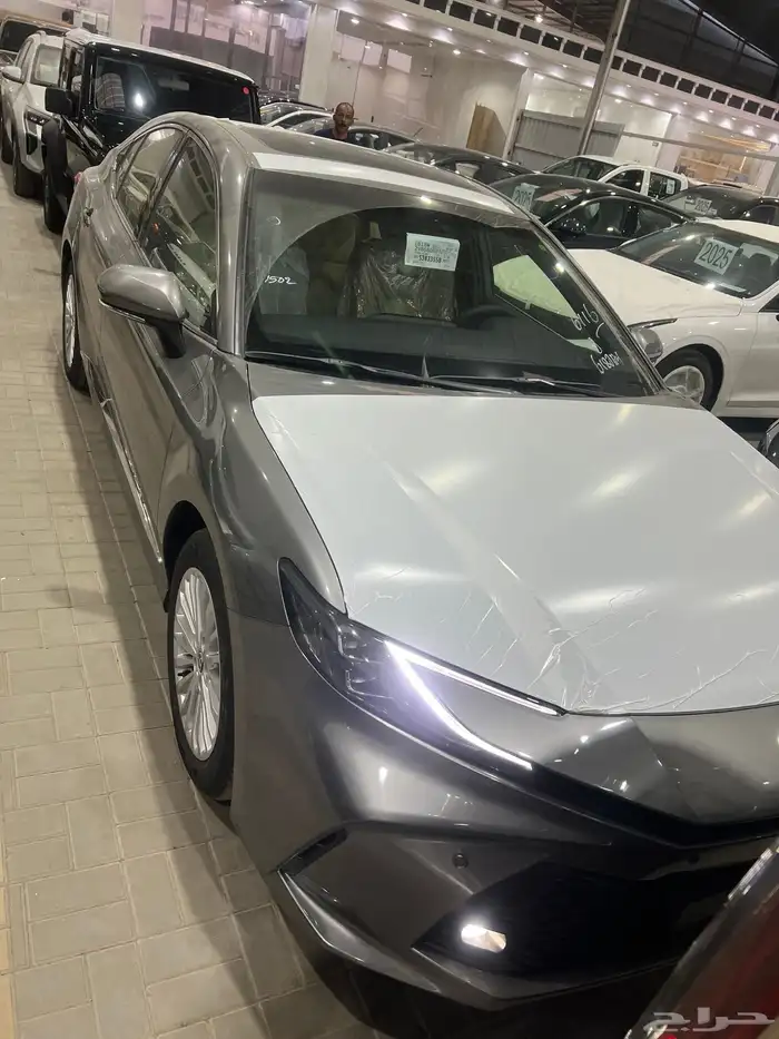 كامري استاندر تيتانيوم 2025 أصفار 1