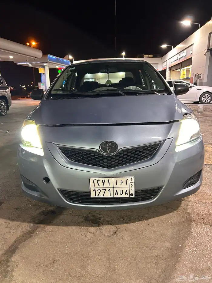 يارس 2010 للبيع جاهز لنقل محركات نظيفه 0