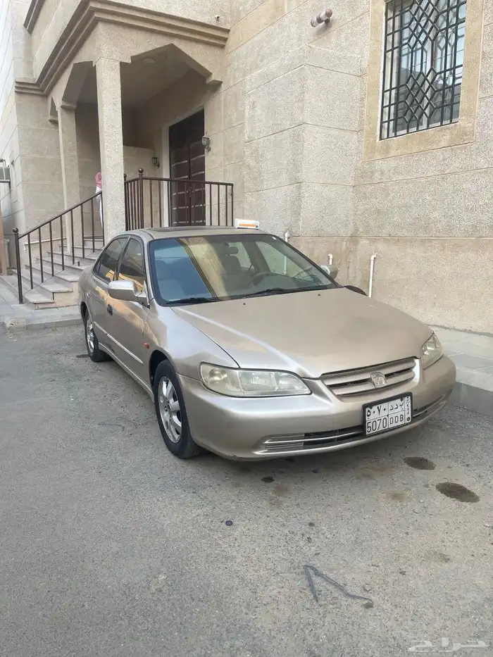 اكورد للبيع موديل 2002 0