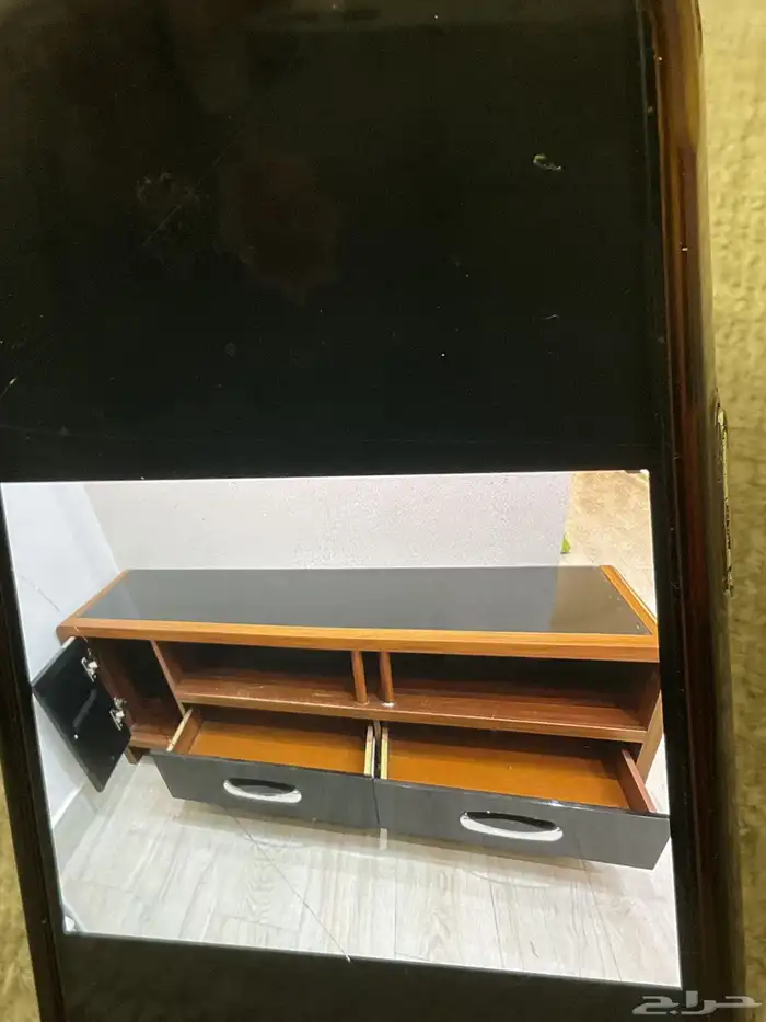 اثاث طاولة شاشه وكراسي كلاسيك 2