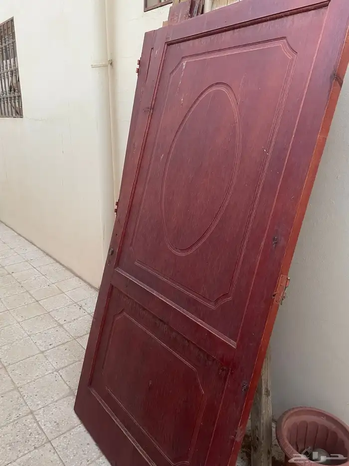 للبيع باب خشب أصلي فاخر 0