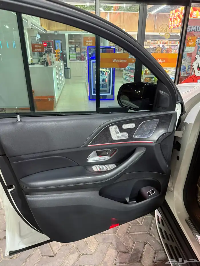 مرسيدس GLE53 AMG نايت بكج 35