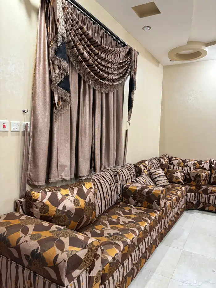 كنب لم يستمعل 3