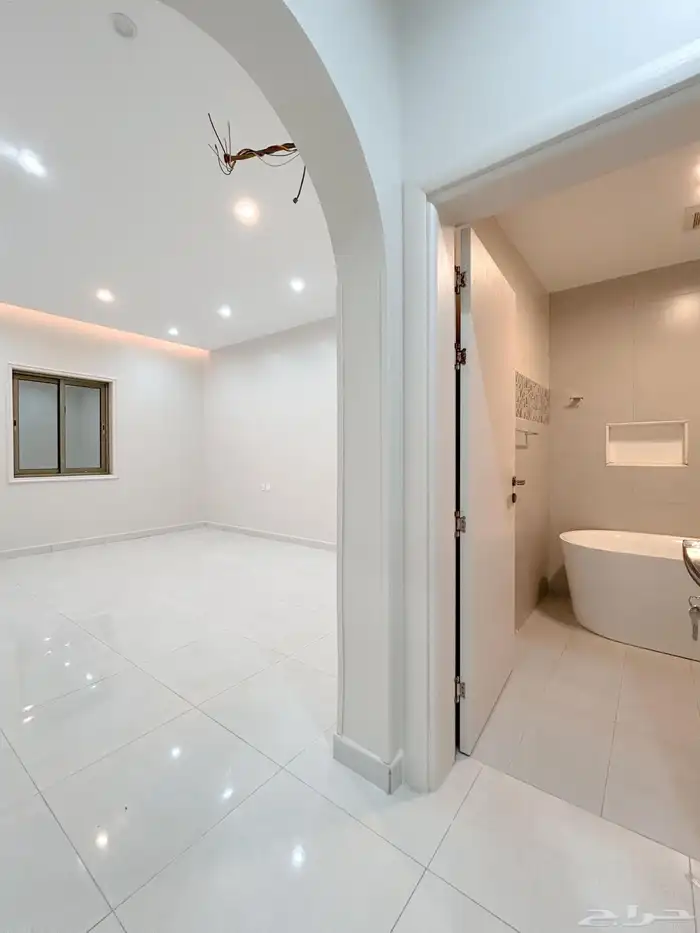 شقة تمليك بحي التلال ب 550 الف 4